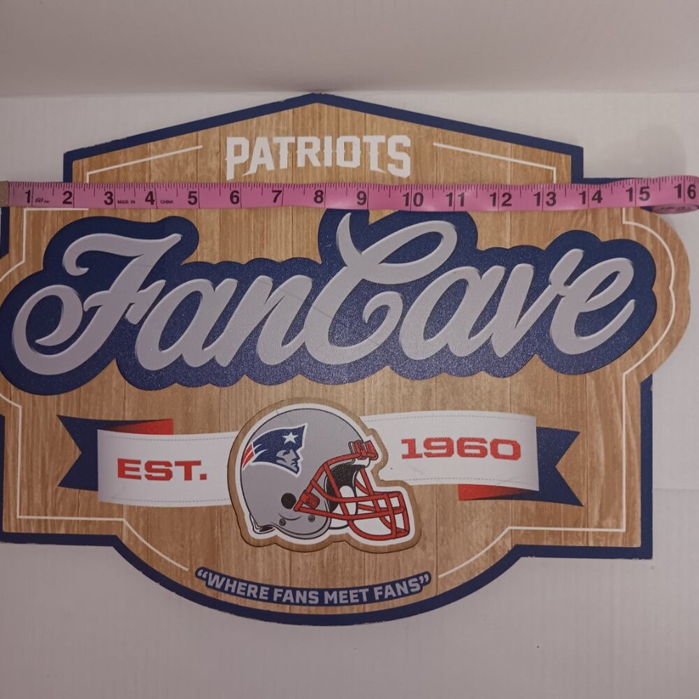 NFL NEW ENGLAND PATRIOTS FAN CAVE WALL DECOR - Picture 2 of 7